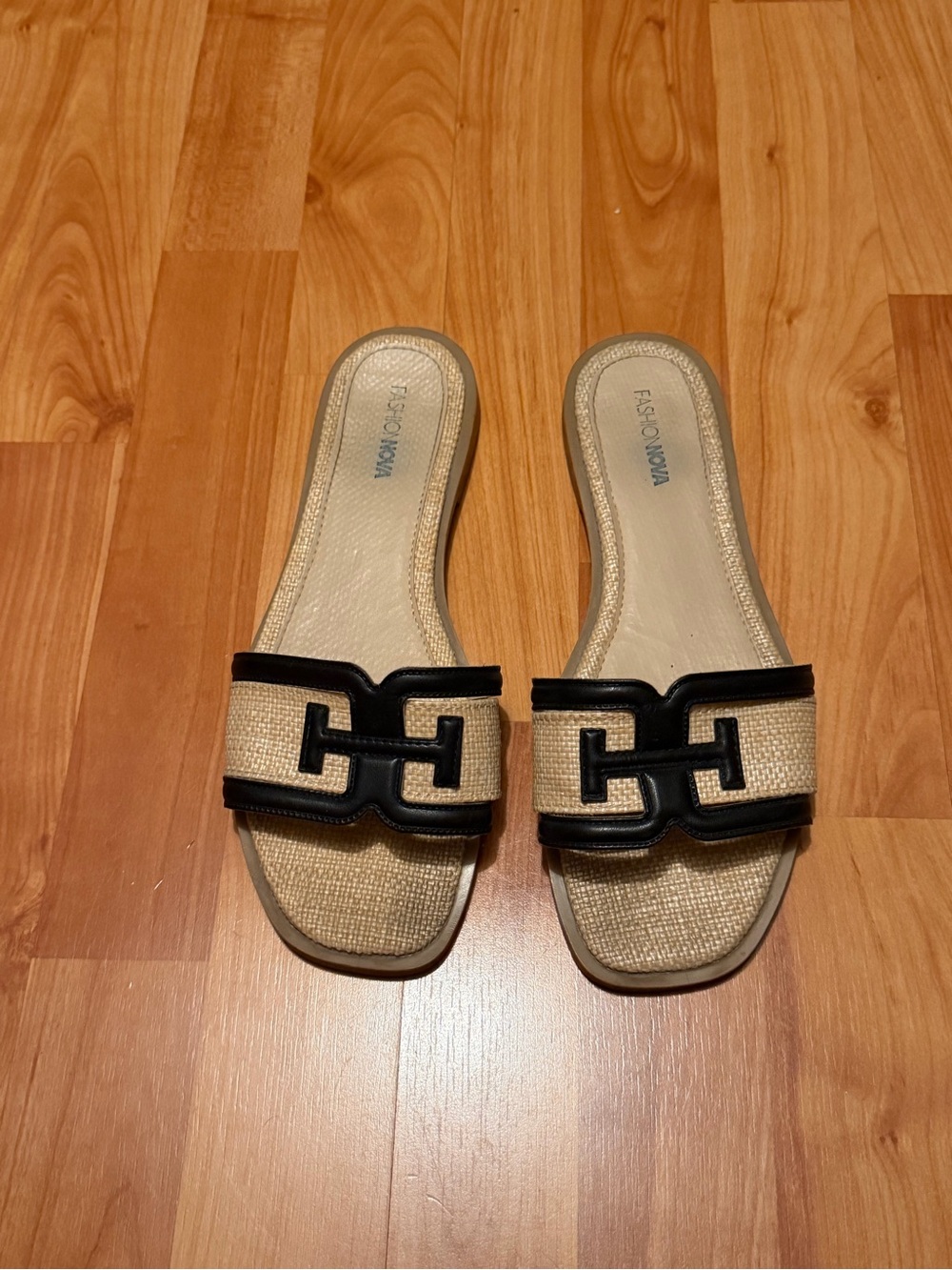 Fashion Nova Beige Straw Slide Sandals with Black Trim